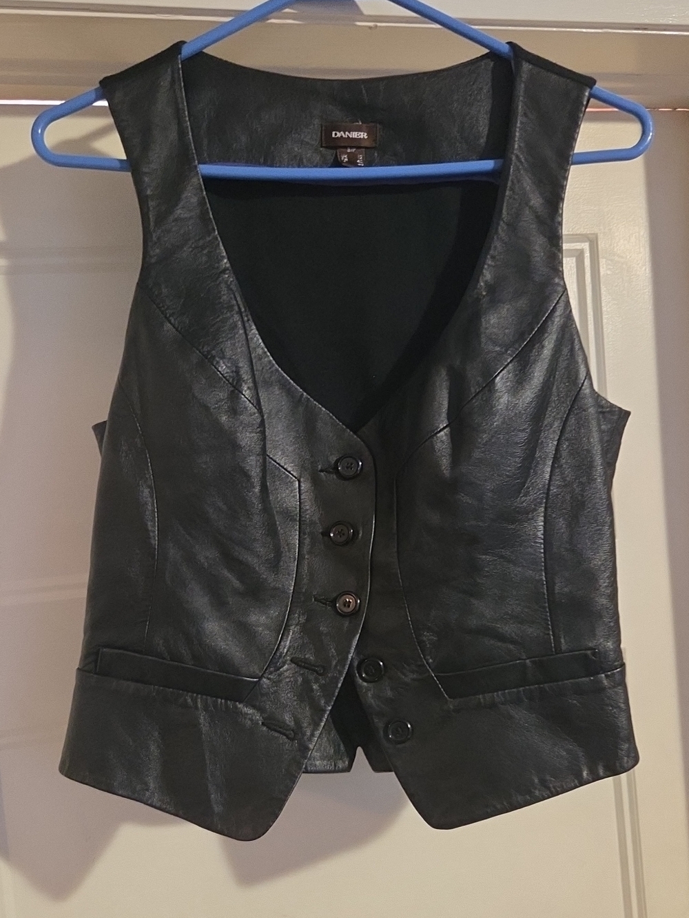 Danier Black Leather Button-Up Women's Vest